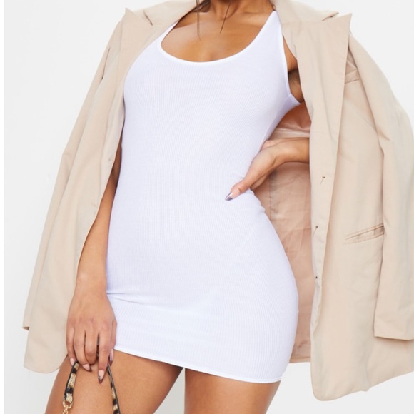 WHITE BODYCON DRESS - Picture 1 of 8